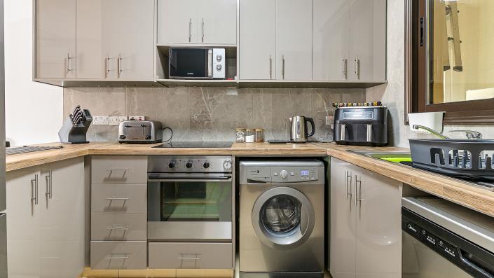 Image No.7-2 Bed Apartment for sale