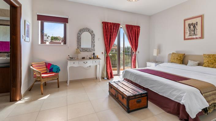 Image No.21-4 Bed House/Villa for sale