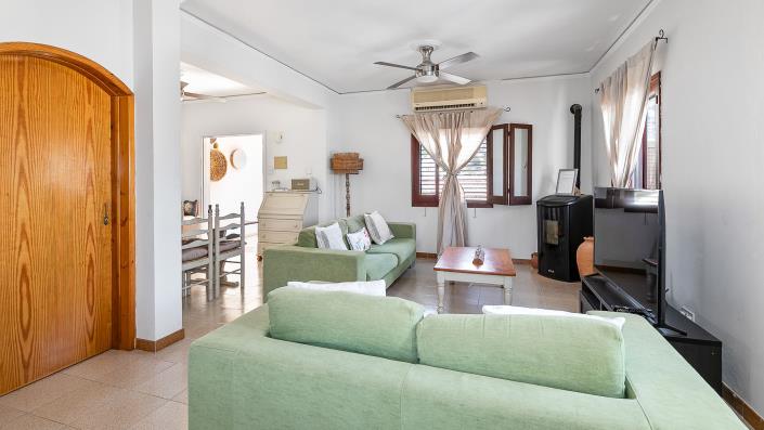 Image No.10-2 Bed Townhouse for sale