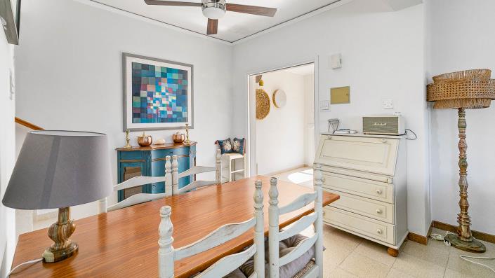 Image No.13-2 Bed Townhouse for sale