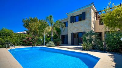 CM---Secret-Valley---ID-1098--2-of-25-