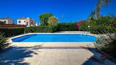 CM---Secret-Valley---ID-1098--3-of-25-