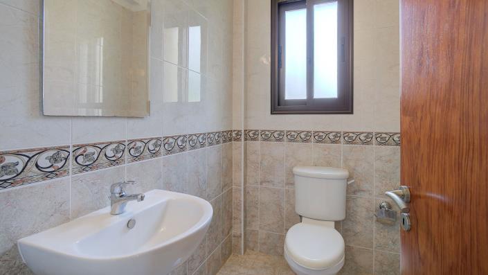 Image No.21-4 Bed Villa / Detached for sale