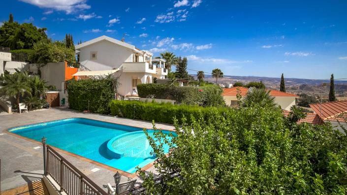 Image No.11-1 Bed Apartment for sale