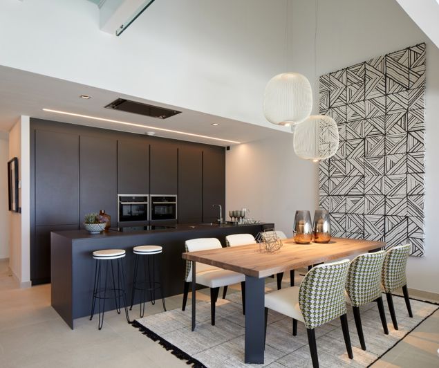 Image No.20-3 Bed Townhouse for sale