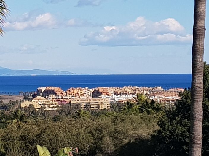 Image No.2-4 Bed Bungalow for sale