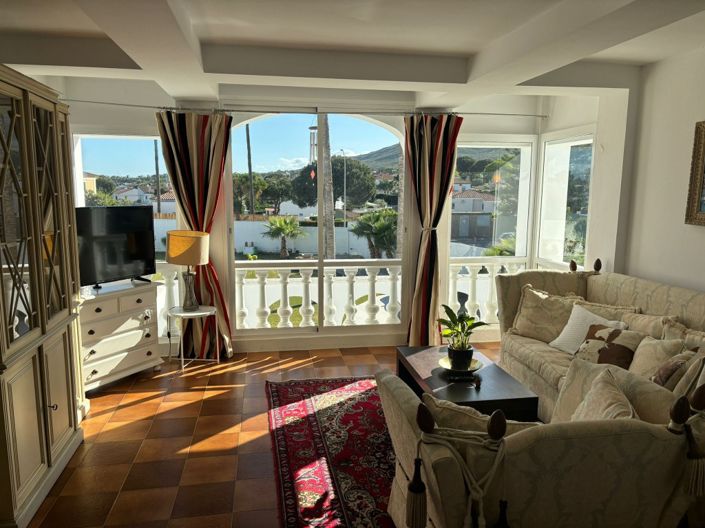 Image No.10-6 Bed Villa for sale