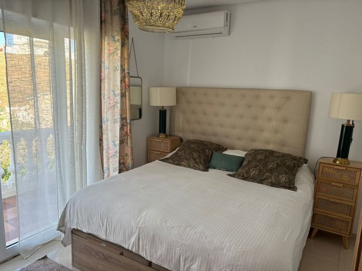 Image No.18-6 Bed Villa for sale