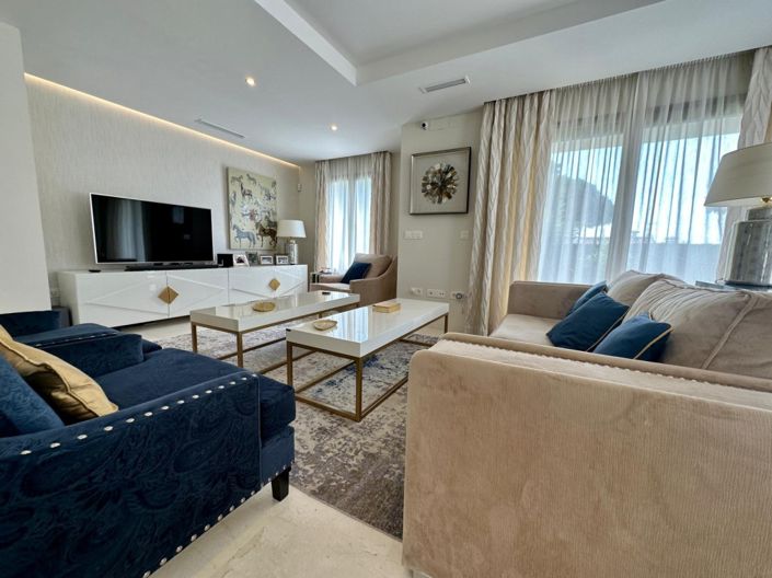 Image No.15-5 Bed Villa for sale