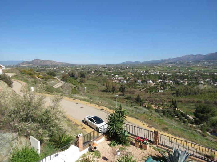 Image No.12-4 Bed Villa for sale