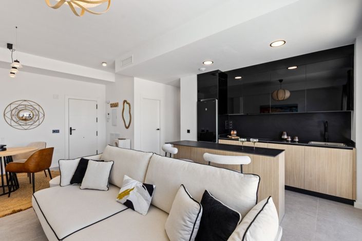 Image No.17-2 Bed Apartment for sale