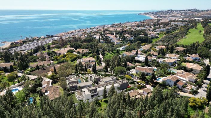 Image No.3-5 Bed Villa for sale