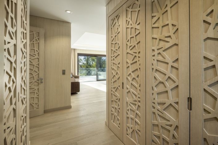 Image No.19-6 Bed Villa for sale