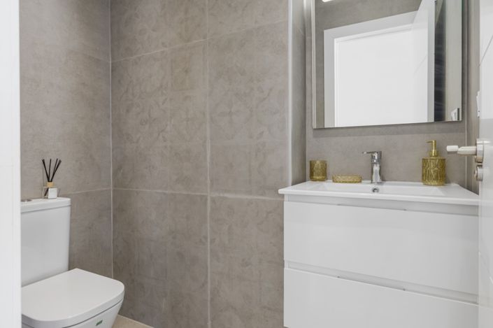 Image No.11-3 Bed Penthouse for sale