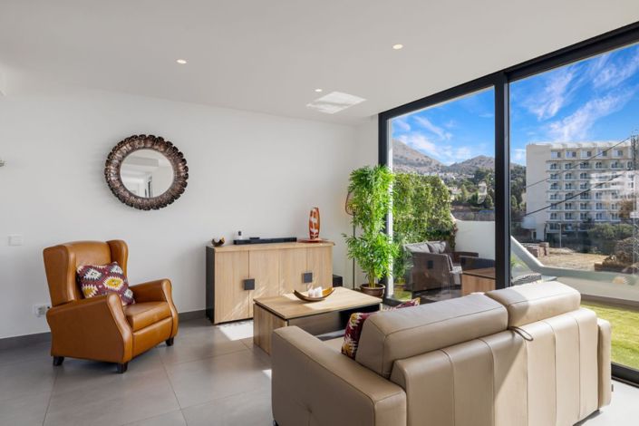 Image No.8-2 Bed Apartment for sale