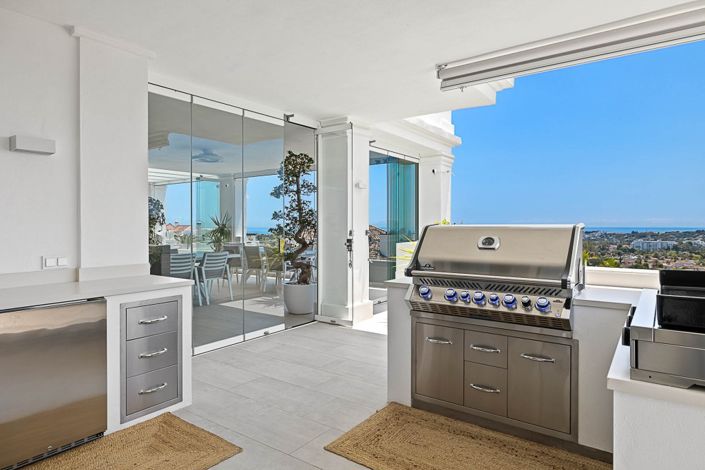 Image No.13-7 Bed Apartment for sale