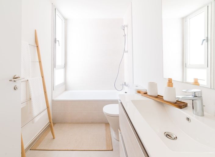 Image No.9-2 Bed Property for sale