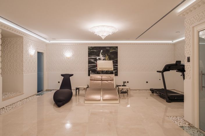 Image No.15-7 Bed Villa for sale