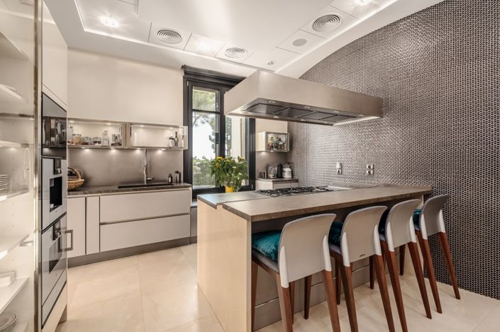 Image No.3-7 Bed Villa for sale