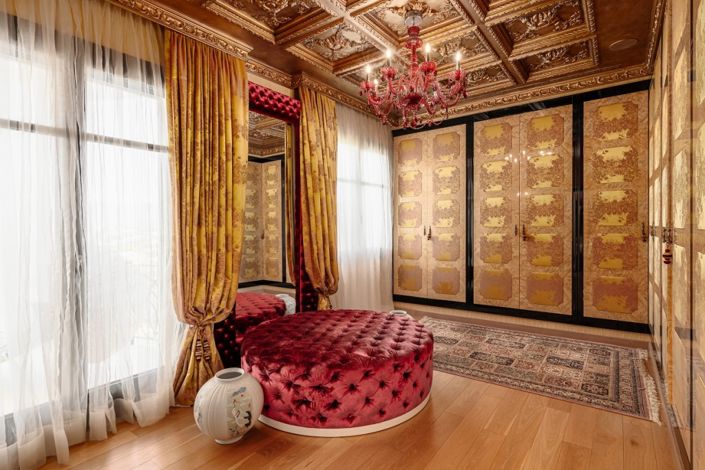 Image No.7-7 Bed Villa for sale