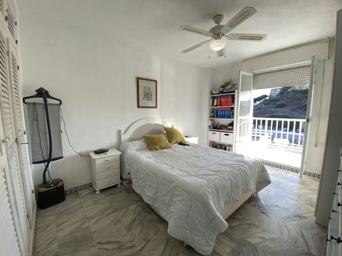 Image No.5-3 Bed Apartment for sale