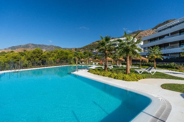 Image No.10-3 Bed Apartment for sale