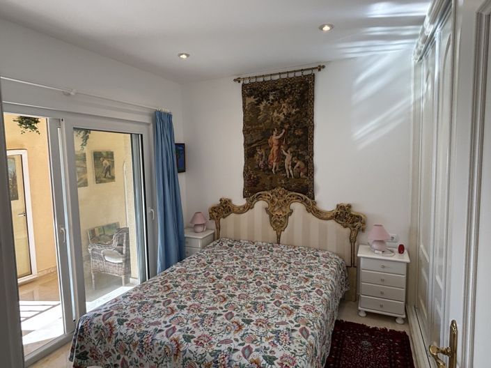 Image No.11-5 Bed Villa for sale