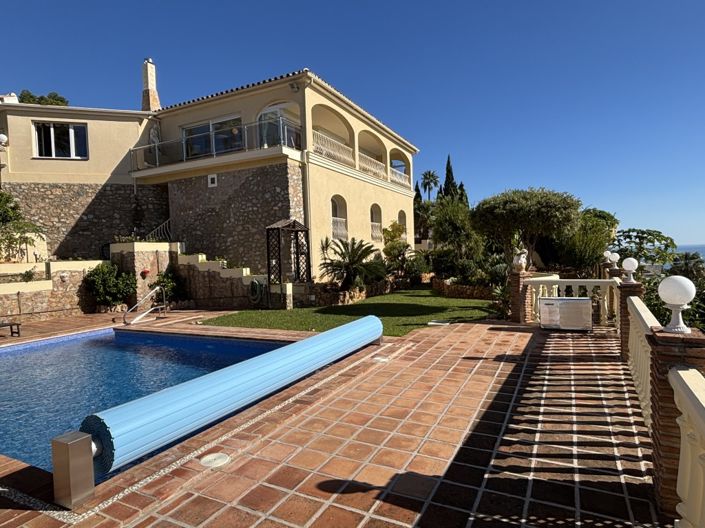 Image No.5-5 Bed Villa for sale