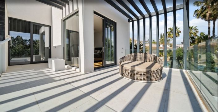 Image No.15-4 Bed Villa for sale