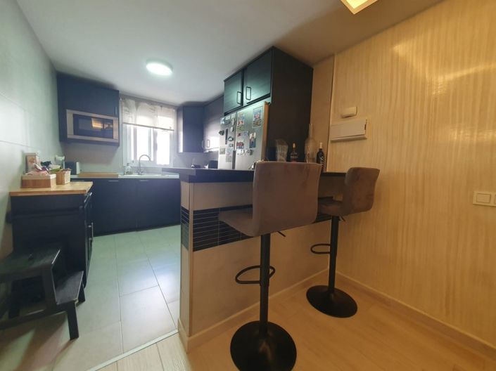 Image No.16-3 Bed Property for sale