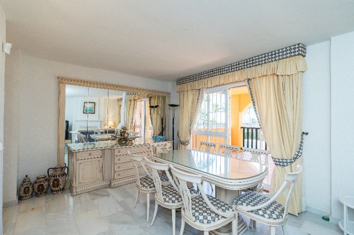 Image No.7-3 Bed Apartment for sale