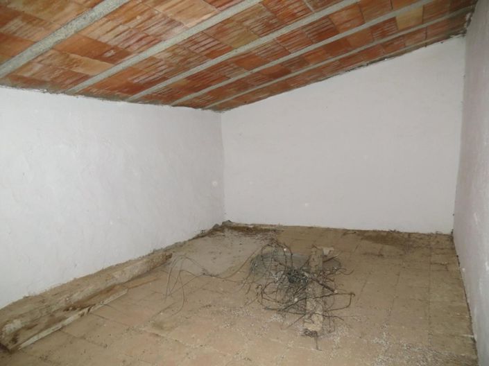 Image No.2-3 Bed Villa for sale