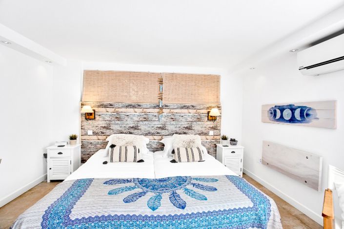 Image No.17-6 Bed Villa for sale