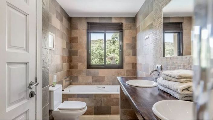 Image No.13-3 Bed Villa for sale