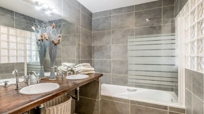 Image No.20-3 Bed Villa for sale