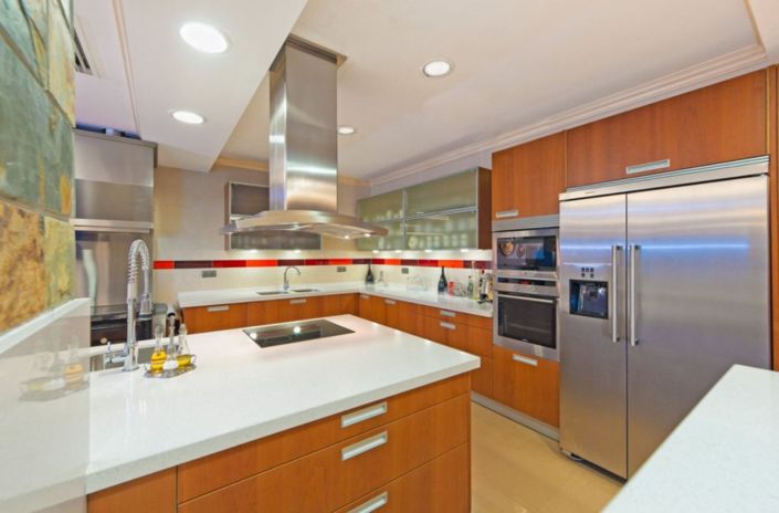 Image No.18-7 Bed Villa for sale