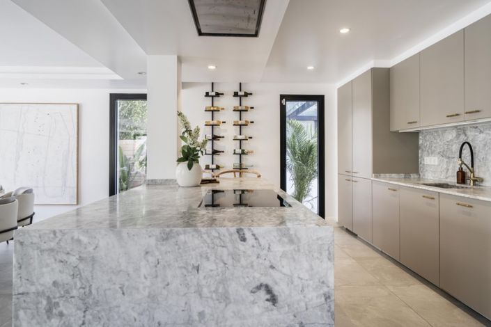 Image No.4-6 Bed Villa for sale