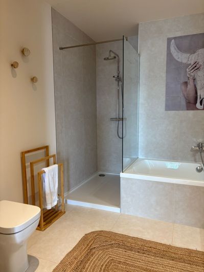 Image No.9-3 Bed Property for sale