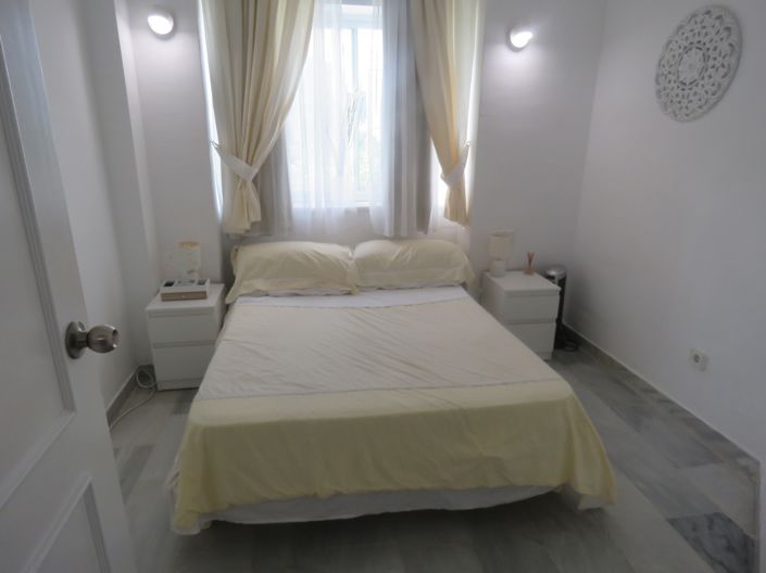 Image No.9-2 Bed Apartment for sale