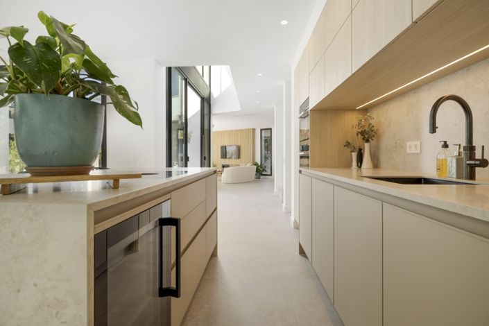 Image No.10-5 Bed Villa for sale