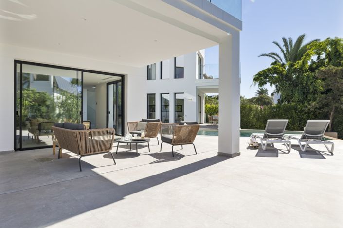 Image No.15-5 Bed Villa for sale