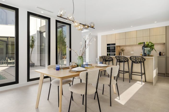 Image No.8-5 Bed Villa for sale