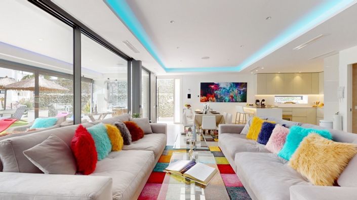 Image No.2-5 Bed Villa for sale