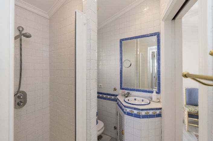 Image No.11-3 Bed Semi-Detached for sale