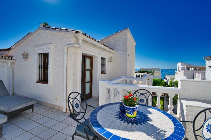 Image No.8-3 Bed Semi-Detached for sale