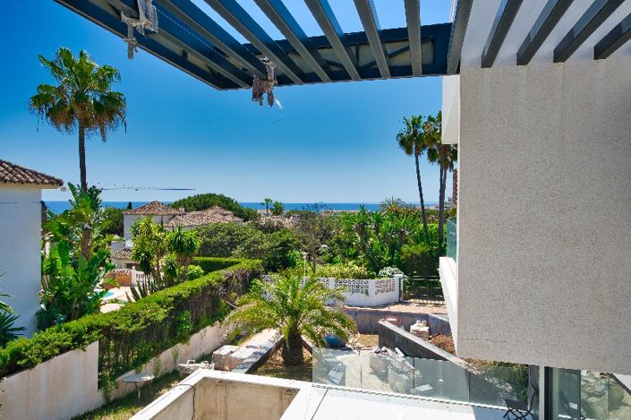 Image No.5-6 Bed Villa for sale