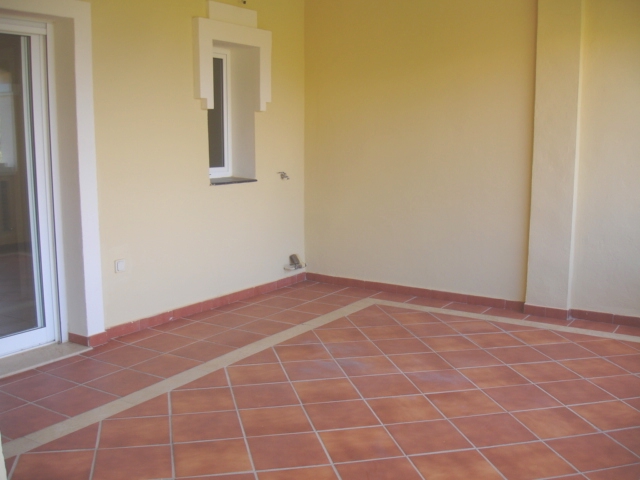 Image No.17-2 Bed Apartment for sale