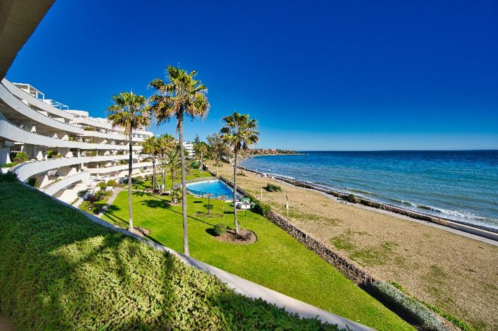 Image No.18-2 Bed Property for sale