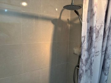 129edf40-7bed-4379-b01e-84d331d7fc73