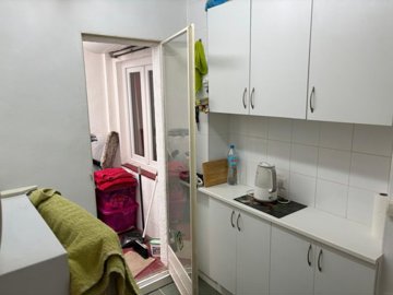 b53c38f4-d052-4f8a-897a-adbe2d8333f2